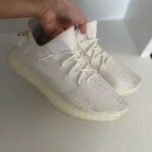Yeezy Boost 350 Triple White